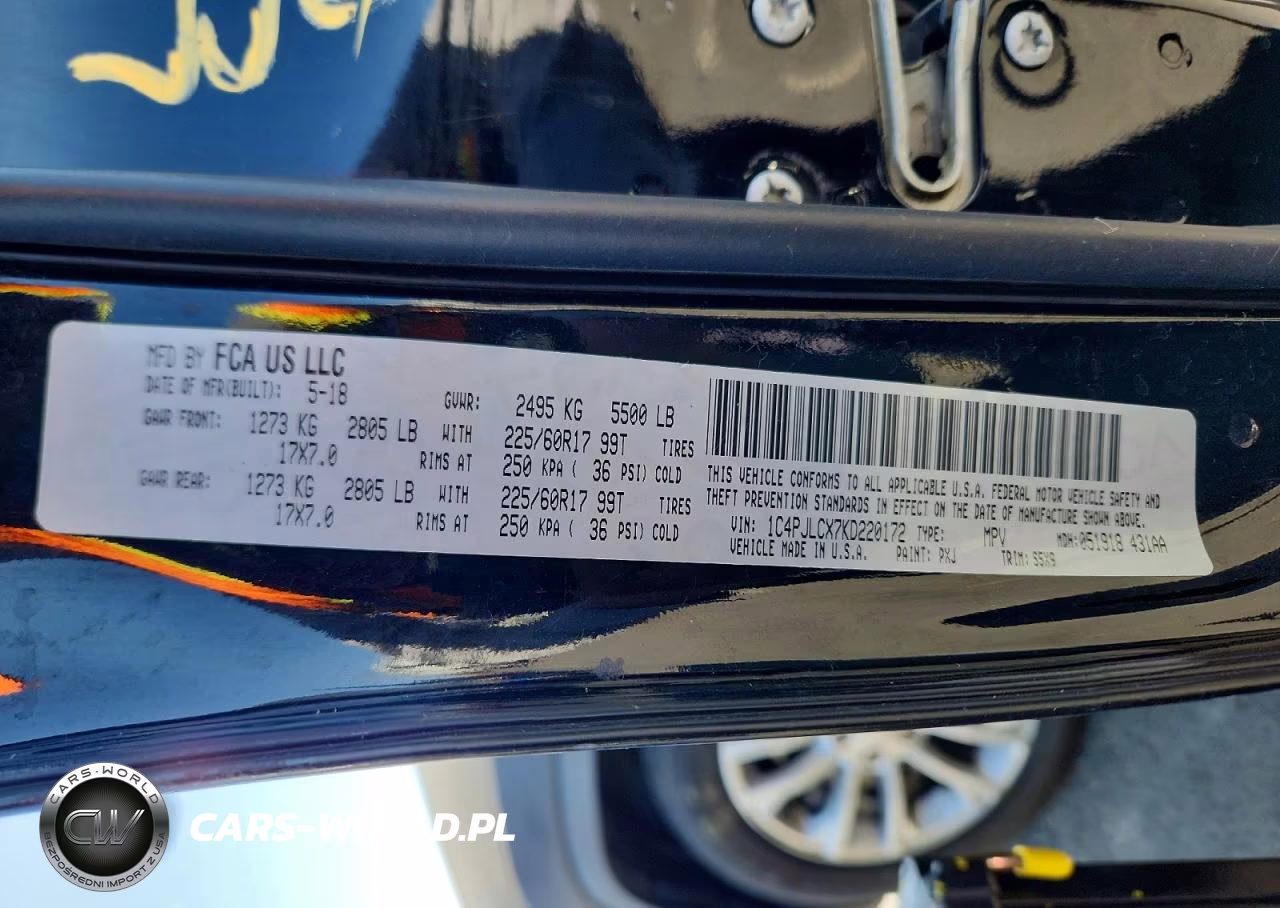 2019 Jeep Cherokee Latitude VIN:1C4PJLCX7KD220172 - 13