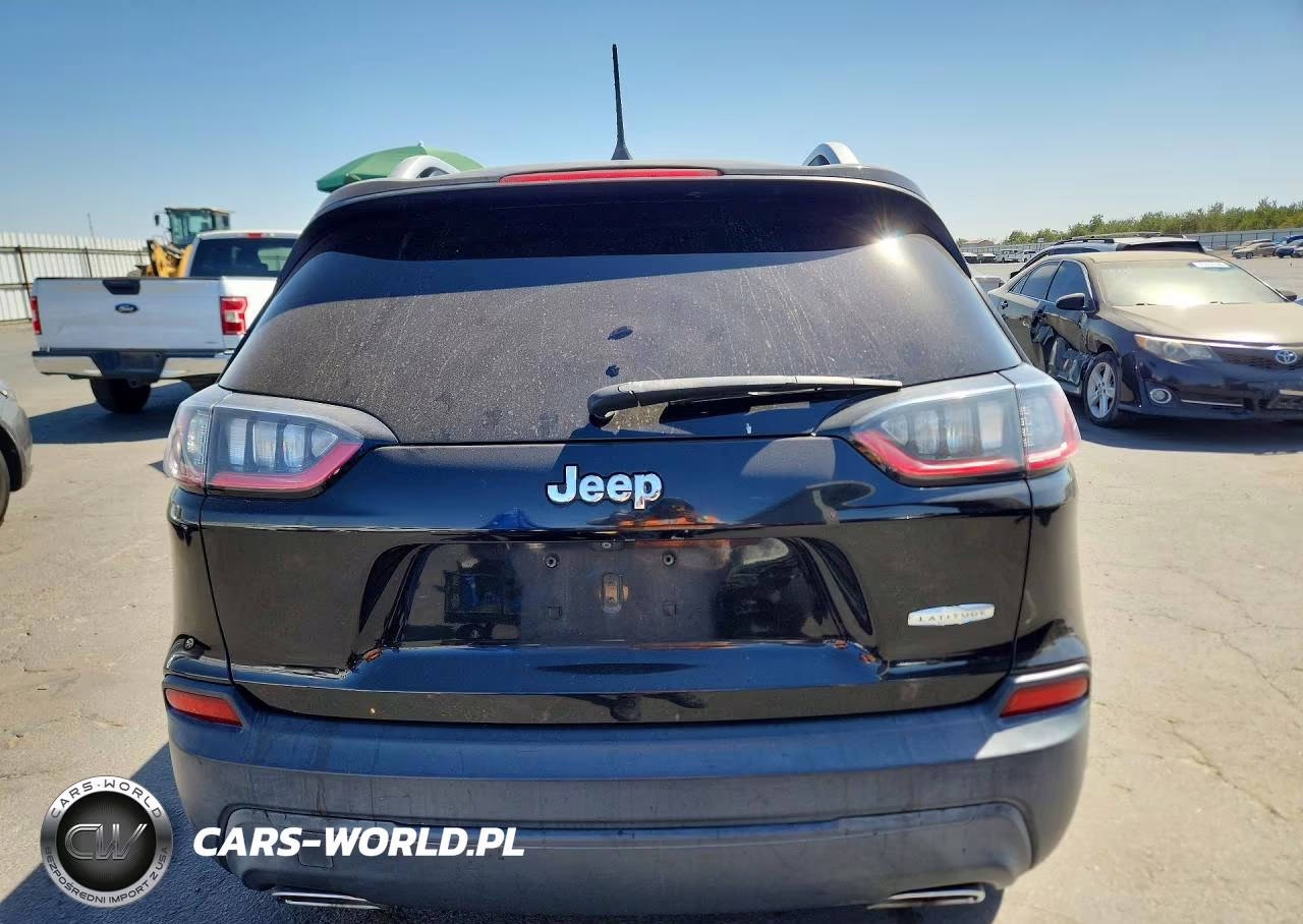 2019 Jeep Cherokee Latitude VIN:1C4PJLCX7KD220172 - 6