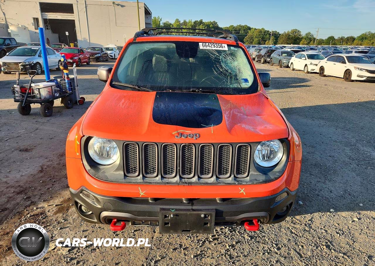 2016 Jeep Renegade Trailhawk VIN:ZACCJBCT2GPE08063 - 5