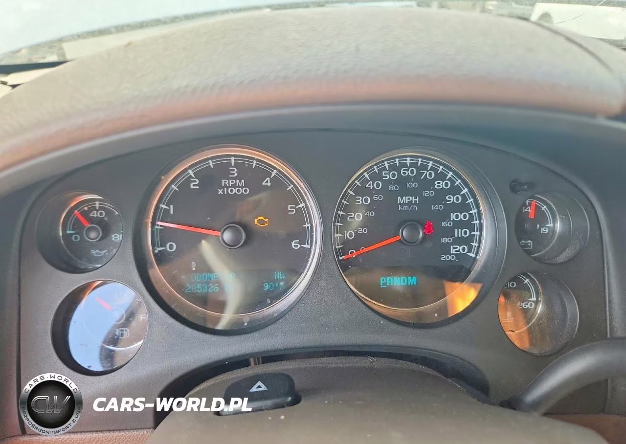 2010 Chevrolet Suburban K1500 Lt VIN:1GNUKJE32AR139300 - 9