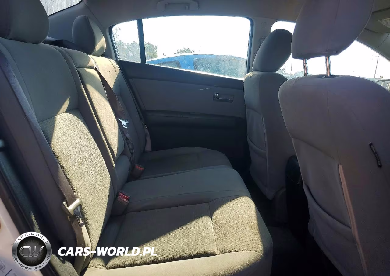 2010 Nissan Sentra 2.0 VIN:3N1AB6AP3AL657363 - 10