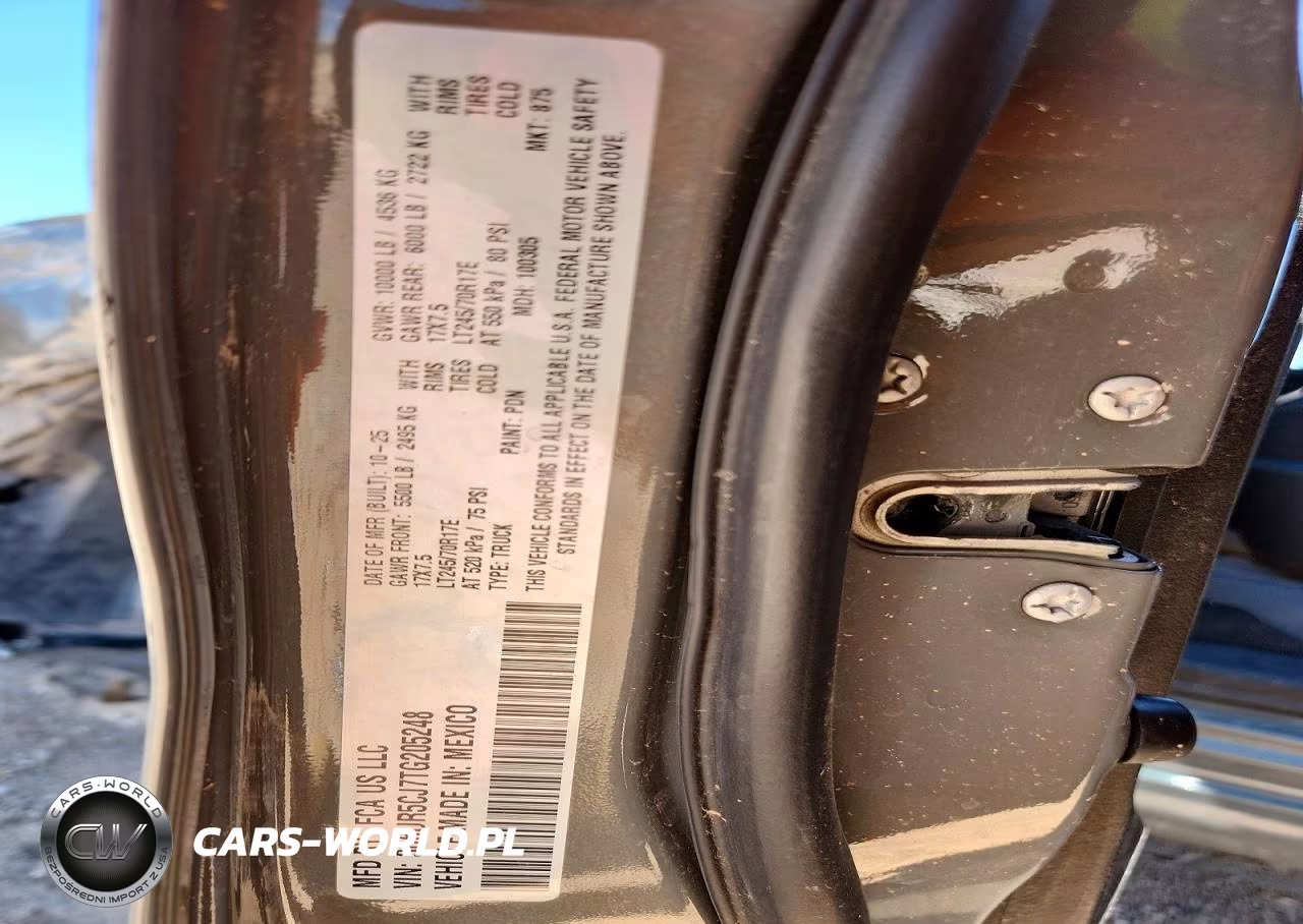 2026 Ram 2500 Tradesman VIN:3C6UR5CJ7TG205248 - 13