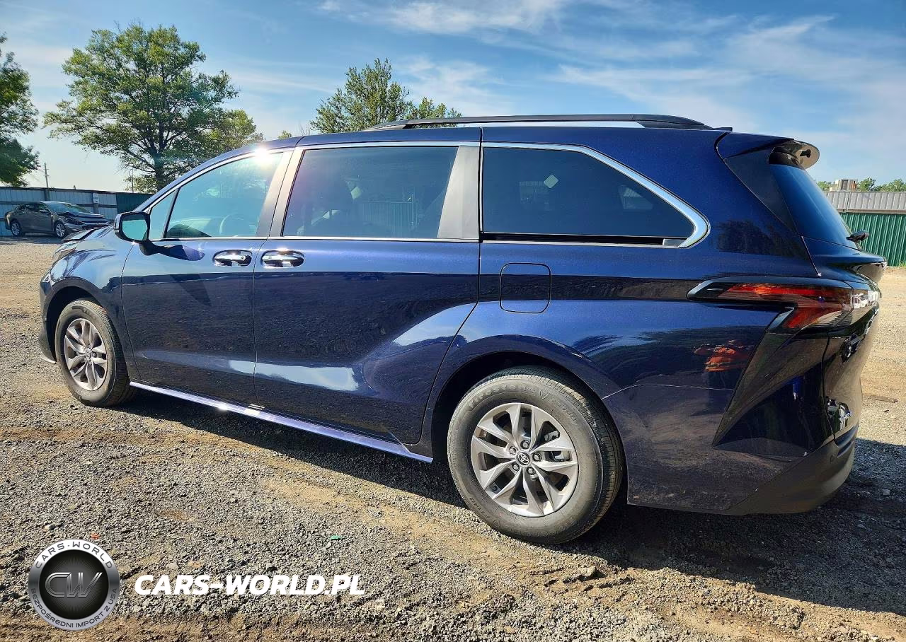 2026 Toyota Sienna Xle 8-Passenger VIN:5TDYRKEC8TS327383 - 2