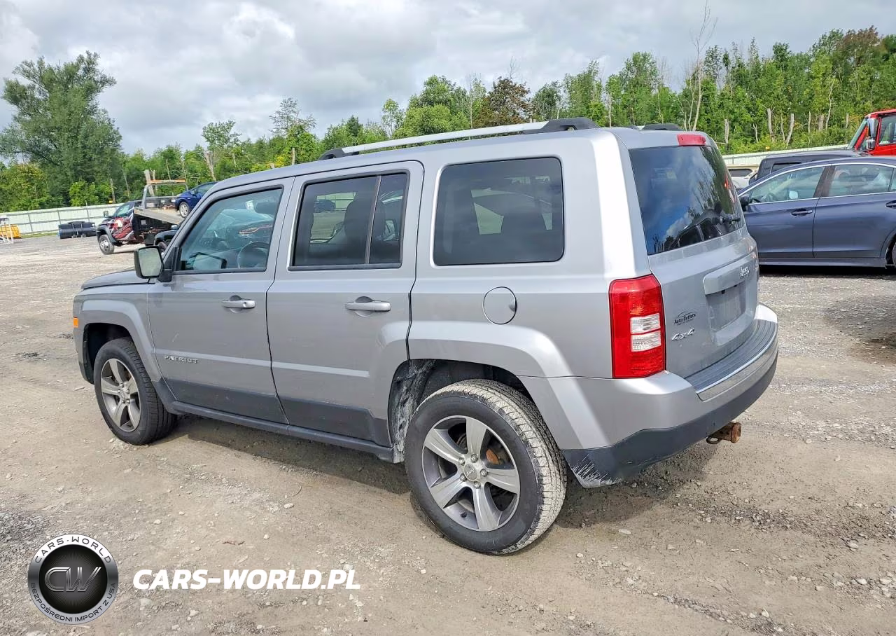 2016 Jeep Patriot Latitude VIN:1C4NJRFB4GD511195 - 2