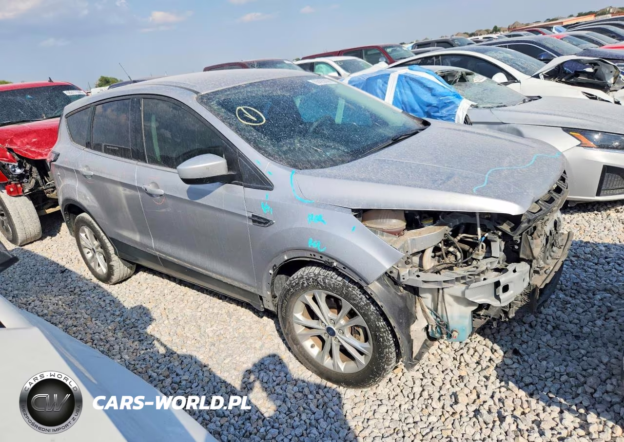 2019 Ford Escape Se VIN:1FMCU0GD7KUB85780 - 4