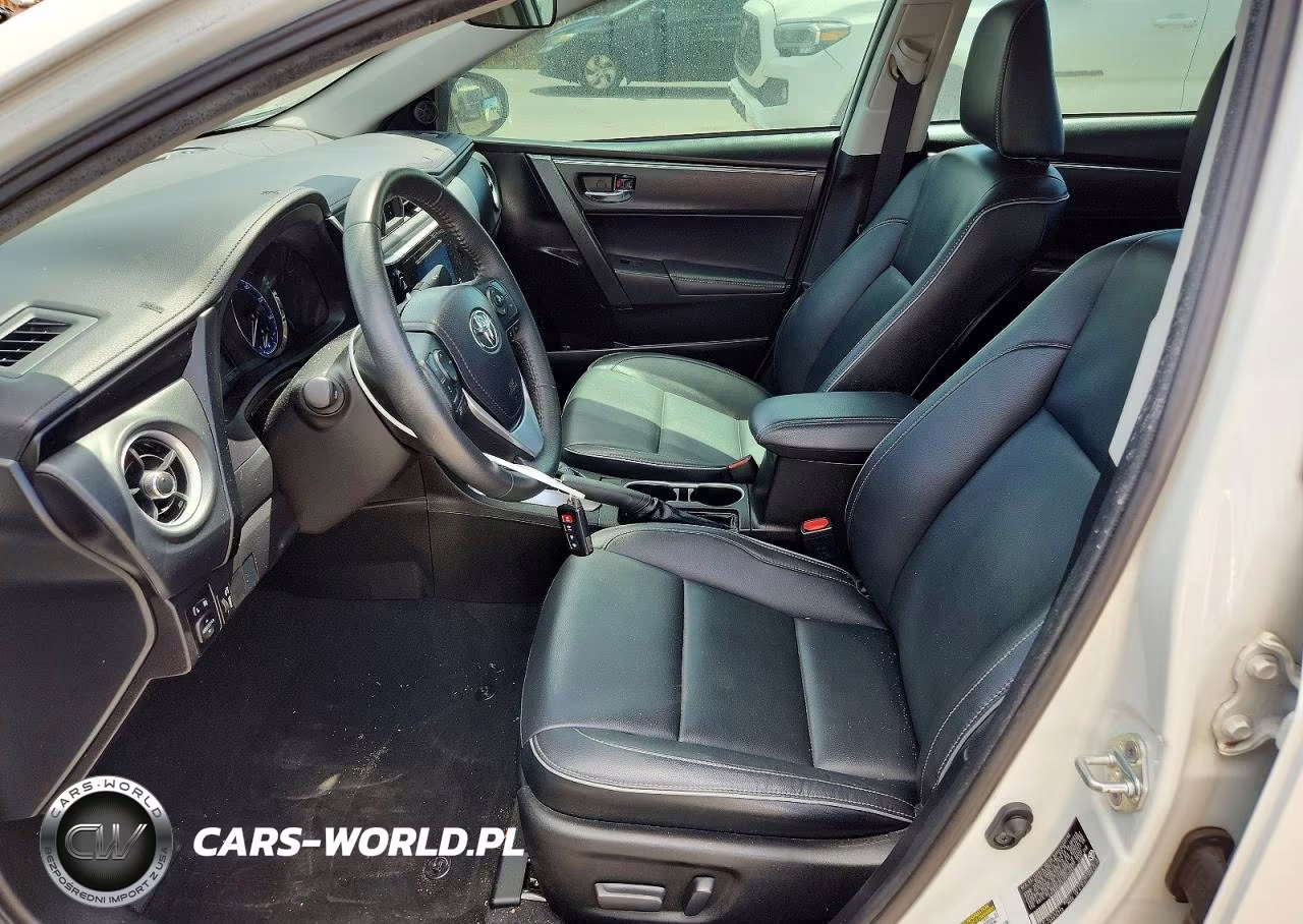 2018 Toyota Corolla VIN:5YFBURHEXJP823043 - 7