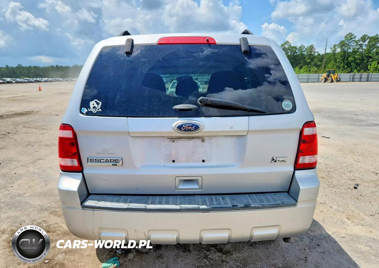 2011 Ford Escape Xlt VIN:1FMCU0DG6BKB14838 - 6