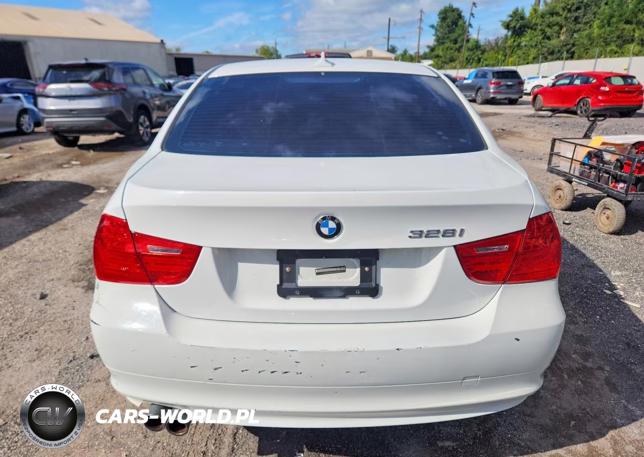 2011 BMW 328 Xi Sulev VIN:WBAPK5G54BNN25203 - 6