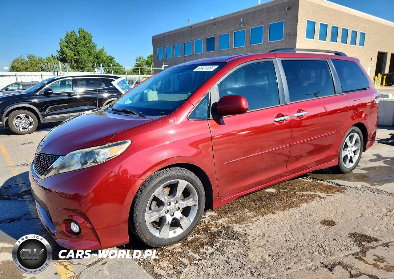 2013 Toyota Sienna Sport VIN:5TDXK3DC9DS351975 - 1