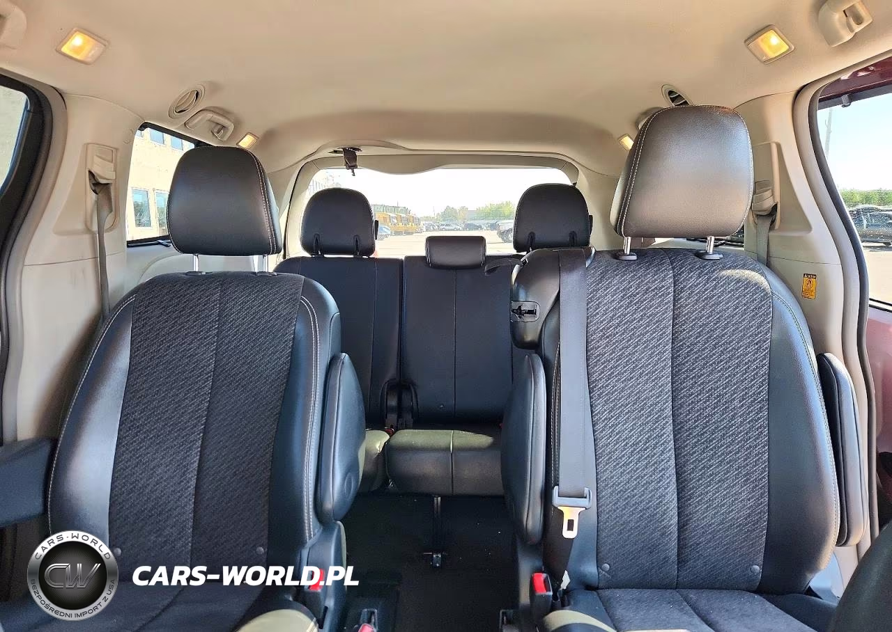 2013 Toyota Sienna Sport VIN:5TDXK3DC9DS351975 - 10