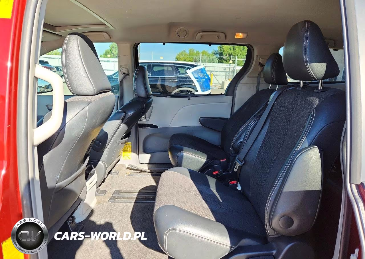2013 Toyota Sienna Sport VIN:5TDXK3DC9DS351975 - 11
