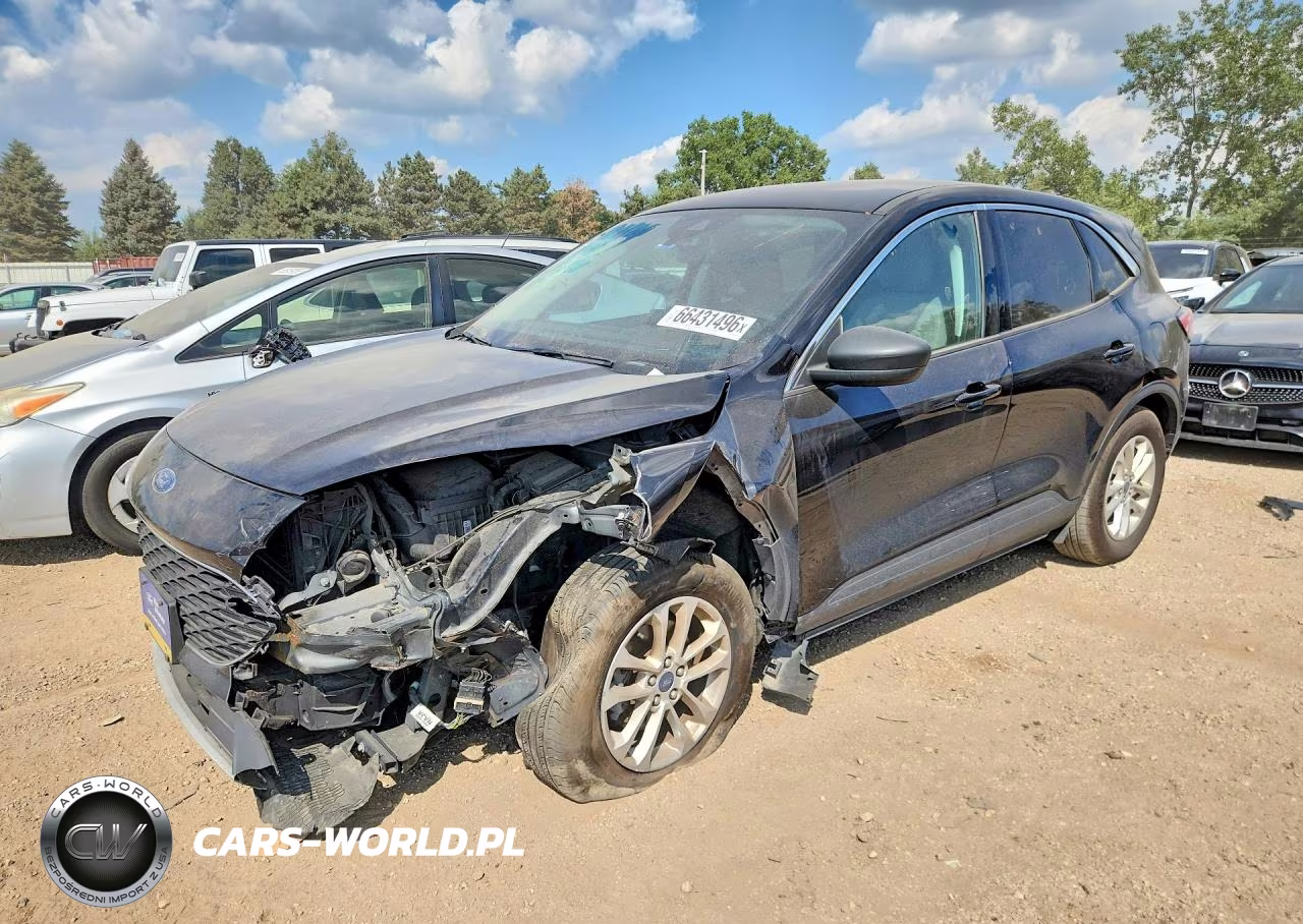 2022 Ford Escape Se