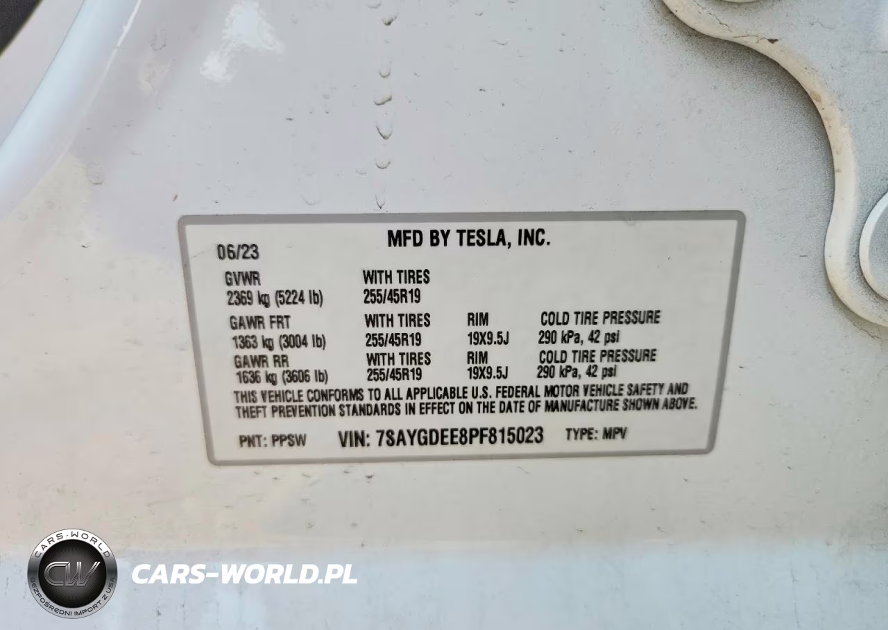 2023 Tesla Model Y VIN:7SAYGDEE8PF815023 - 13
