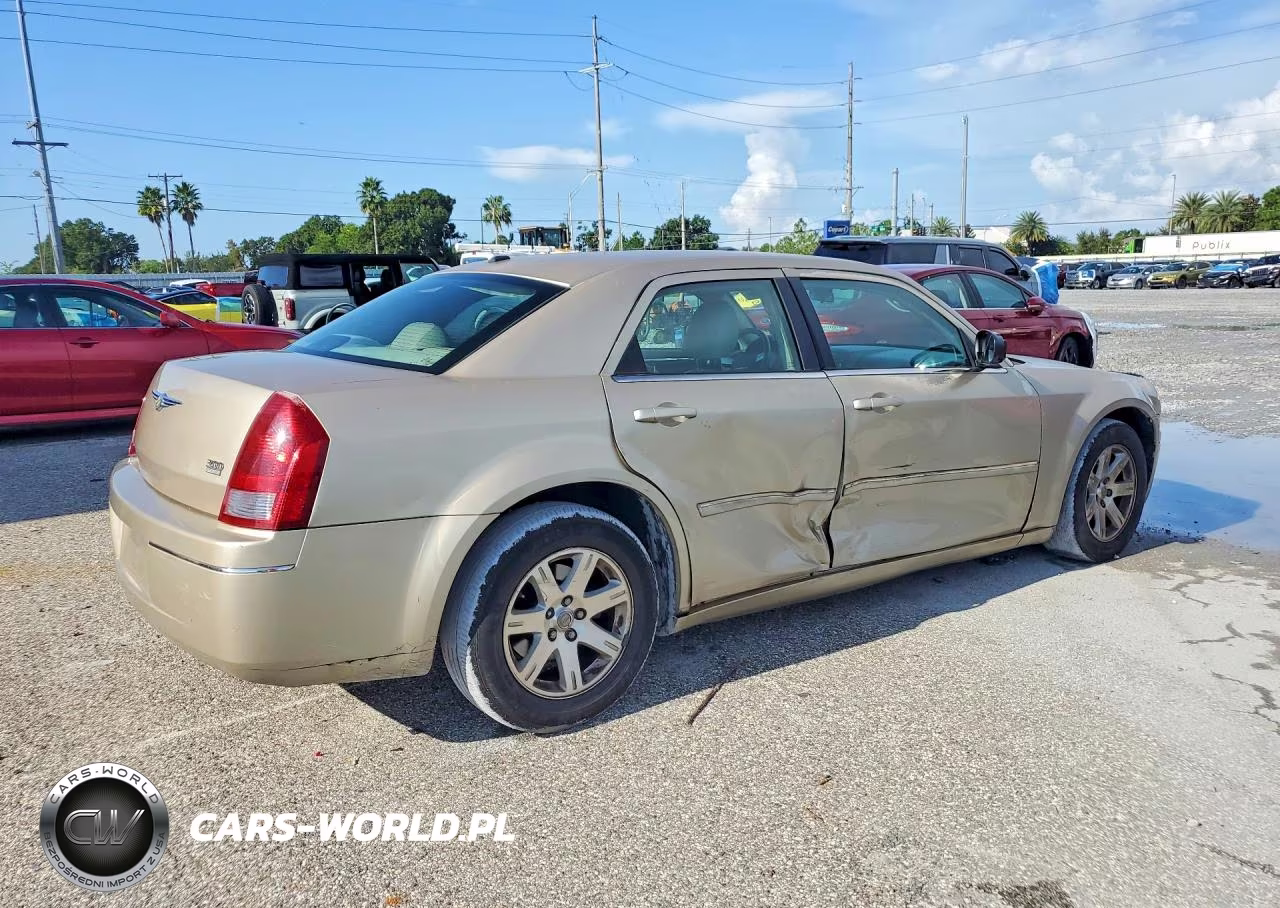 2006 Chrysler 300 Touring VIN:2C3KA53G76H240327 - 3