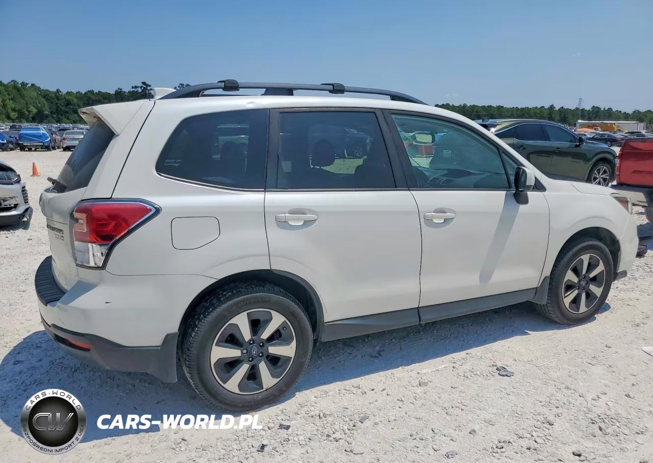 2017 Subaru Forester 2.5I Premium VIN:JF2SJAGC0HH492636 - 3