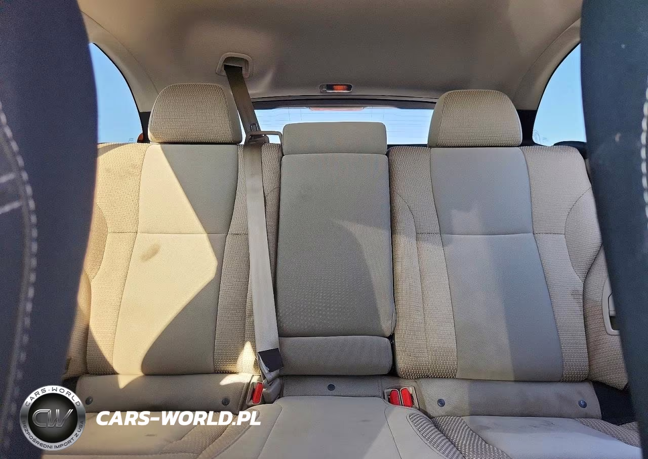 2020 Subaru Outback Premium VIN:4S4BTACC3L3269846 - 10