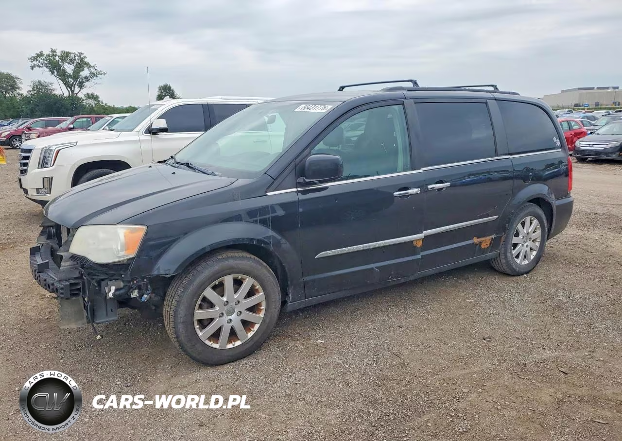 2011 Chrysler Town & Country Touring L