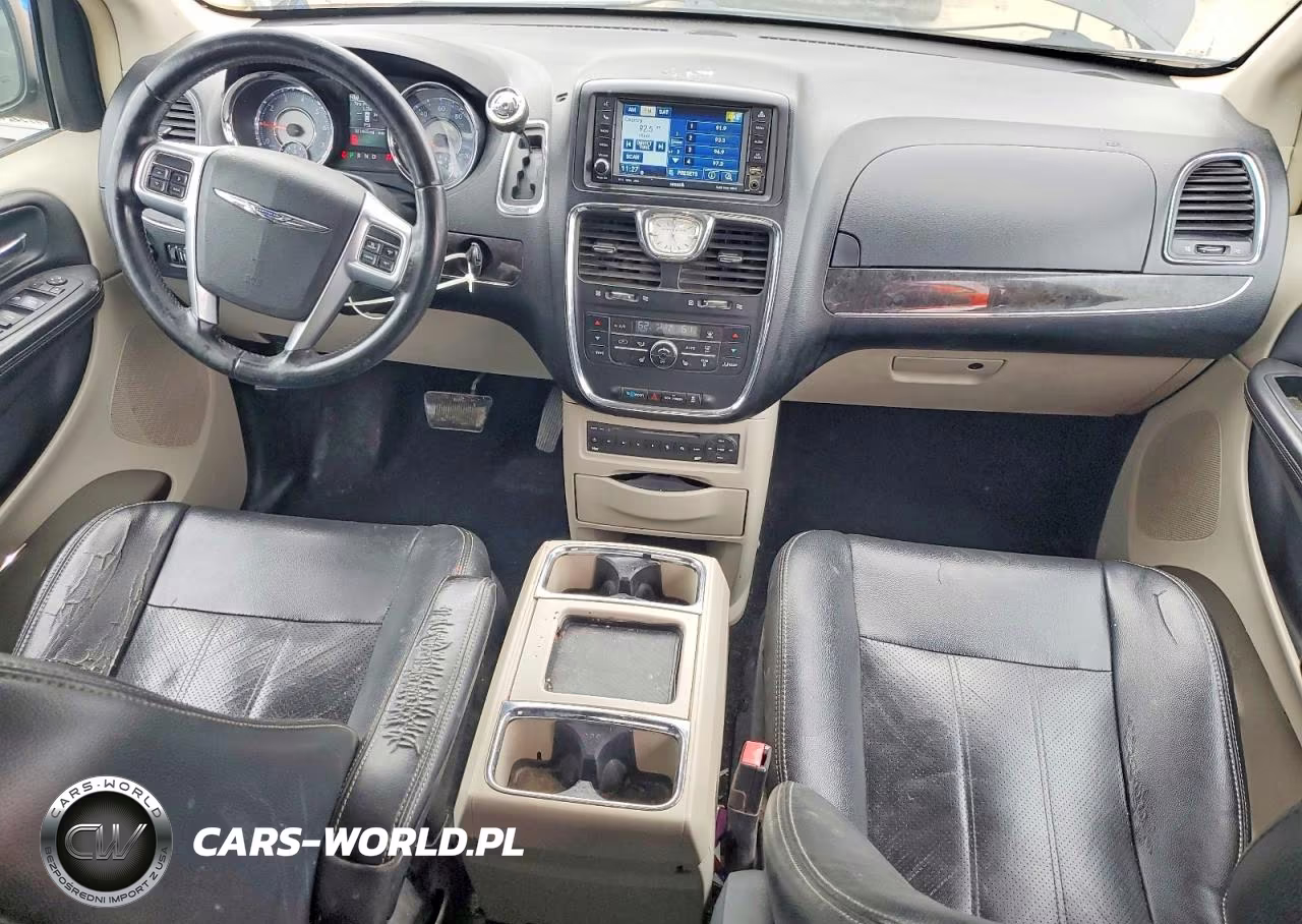 2011 Chrysler Town & Country Touring L VIN:2A4RR8DG4BR633980 - 8