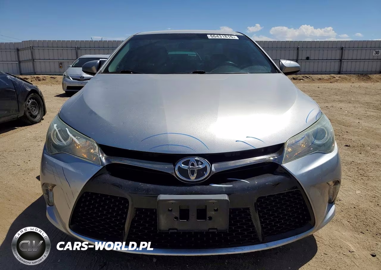 2016 Toyota Camry Se VIN:4T1BF1FK7GU544743 - 5