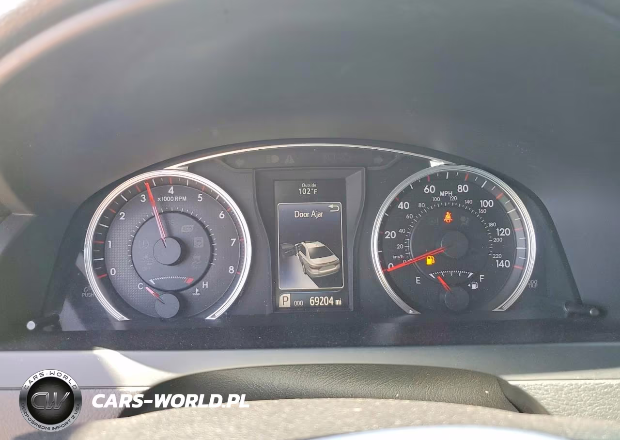 2016 Toyota Camry Se VIN:4T1BF1FK7GU544743 - 9