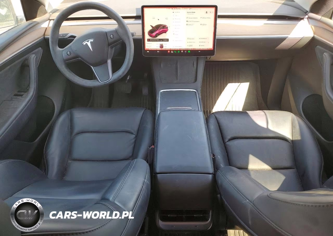 2024 Tesla Model Y VIN:7SAYGAEE2RF068004 - 8