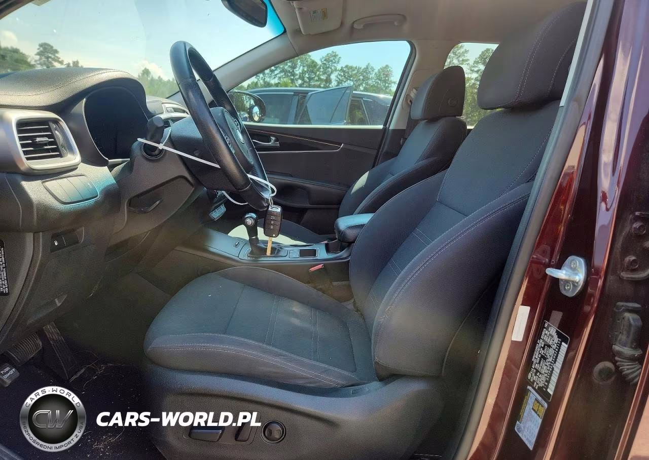 2017 Kia Sorento Lx VIN:5XYPG4A3XHG262155 - 7
