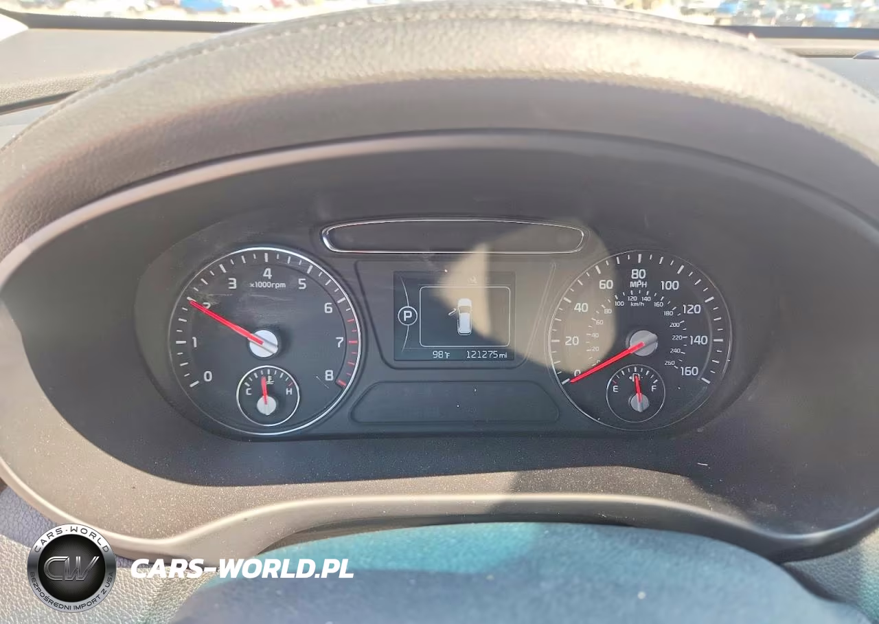 2017 Kia Sorento Lx VIN:5XYPG4A3XHG262155 - 9