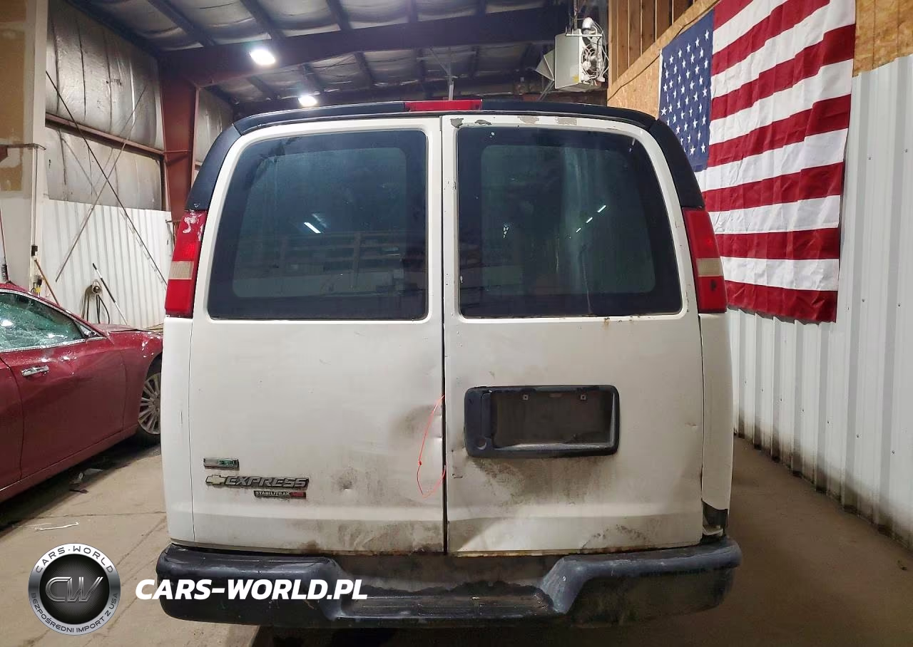 2011 Chevrolet Express G1500 VIN:1GCSHAF40B1134117 - 6
