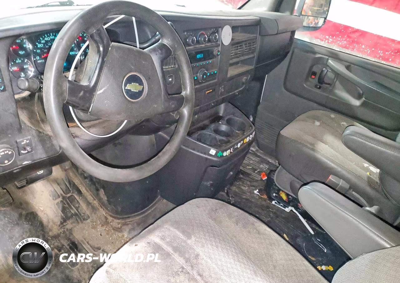 2011 Chevrolet Express G1500 VIN:1GCSHAF40B1134117 - 8
