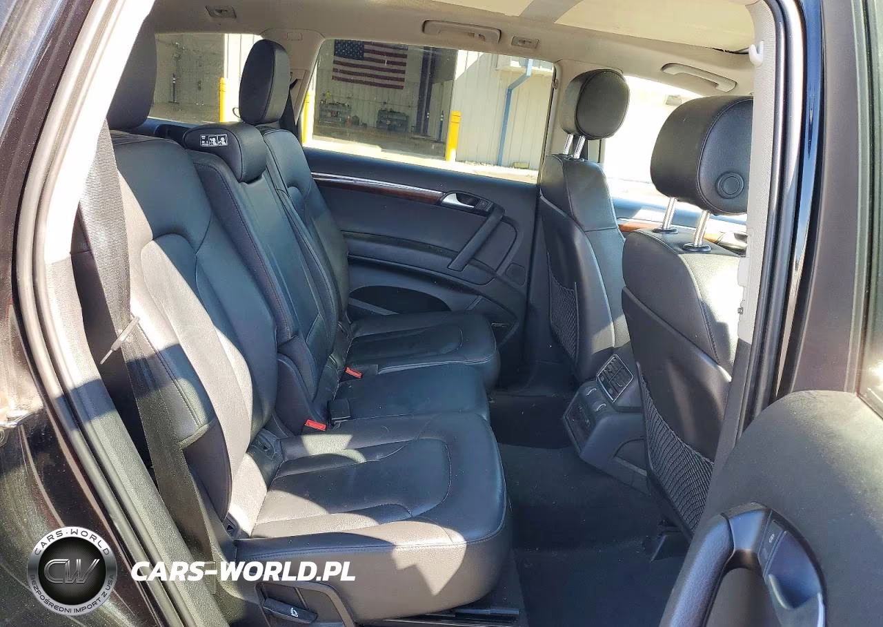 2015 Audi Q7 Premium Plus VIN:WA1LGAFE3FD028226 - 10