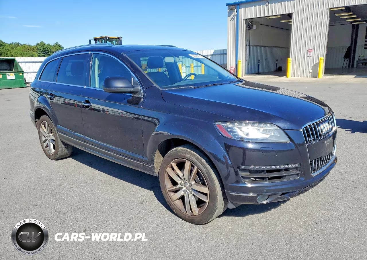2015 Audi Q7 Premium Plus VIN:WA1LGAFE3FD028226 - 4