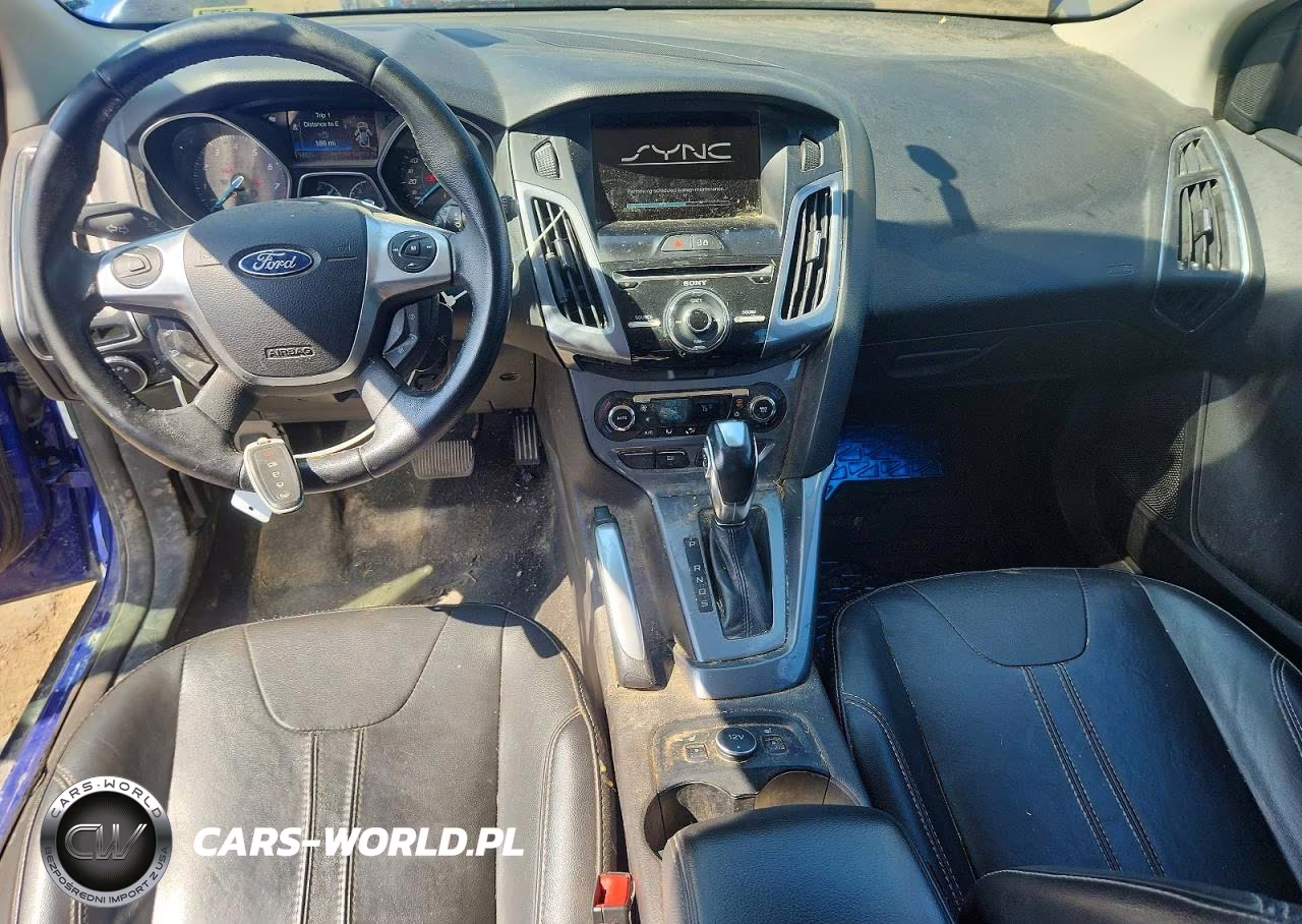 2013 Ford Focus Titanium VIN:1FADP3N2XDL327931 - 8