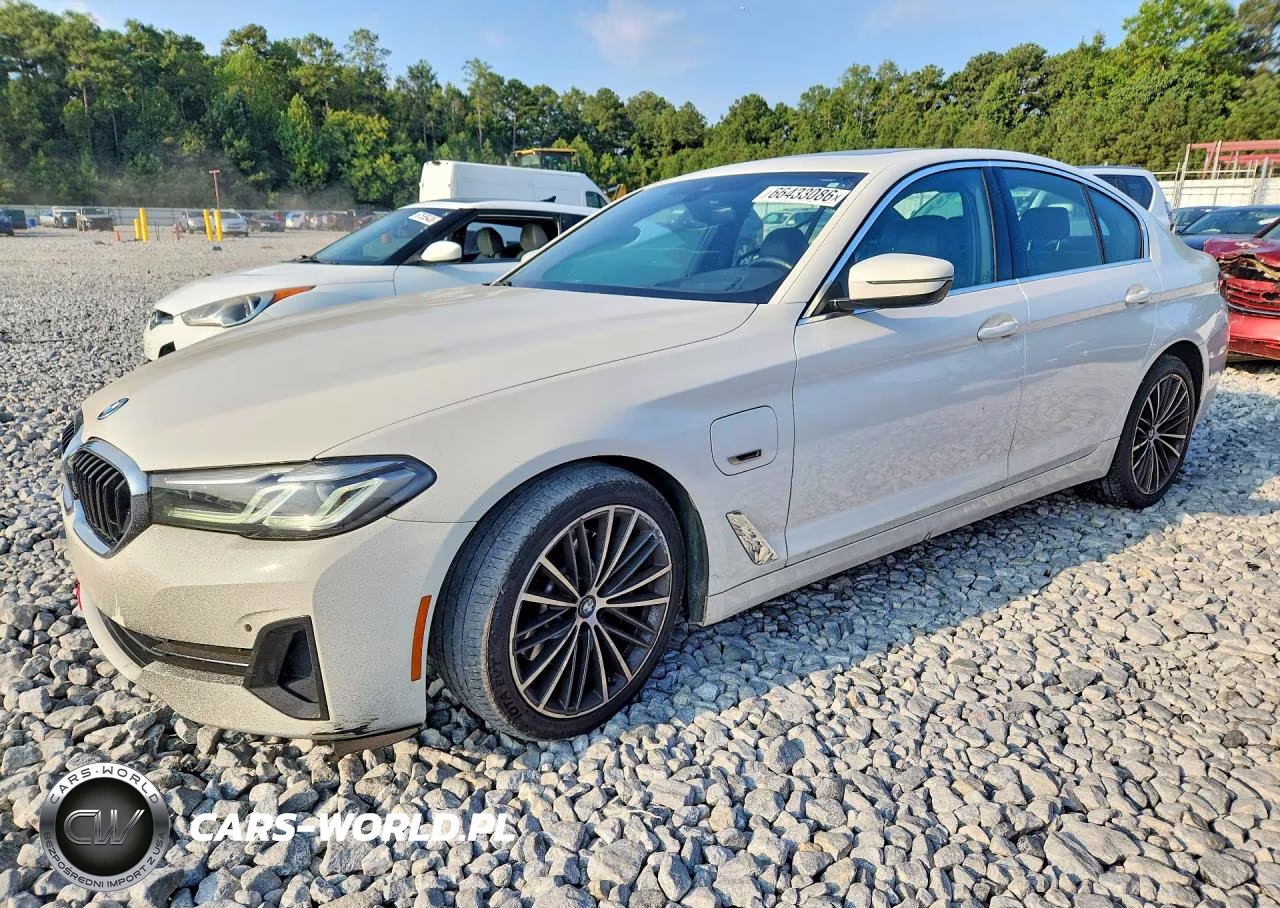 2023 BMW 530E – zdjęcie 1 z 12
