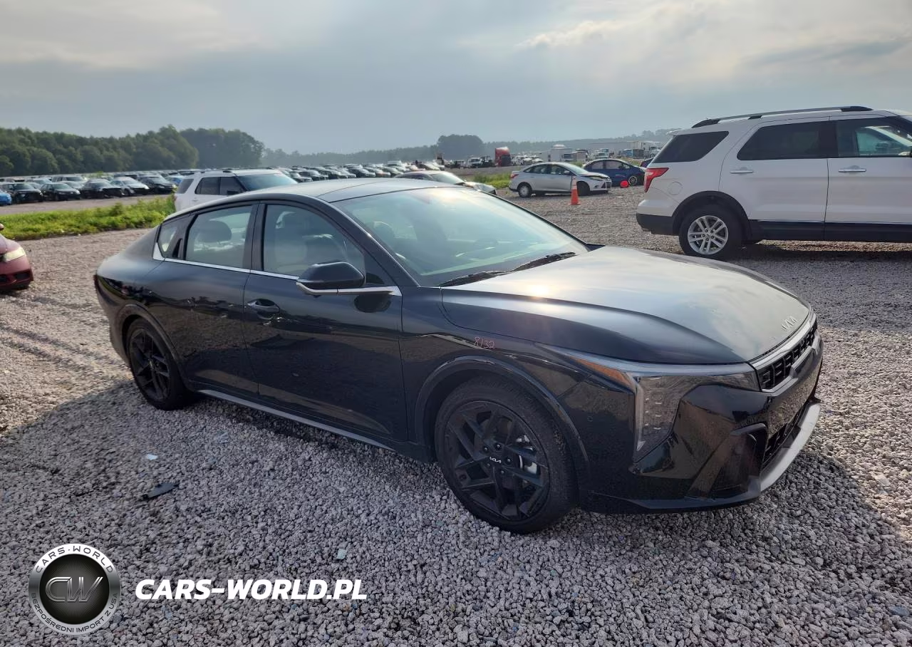 2025 Kia K4 Gt-Line Turbo VIN:3KPFW4DC1SE235800 - 4