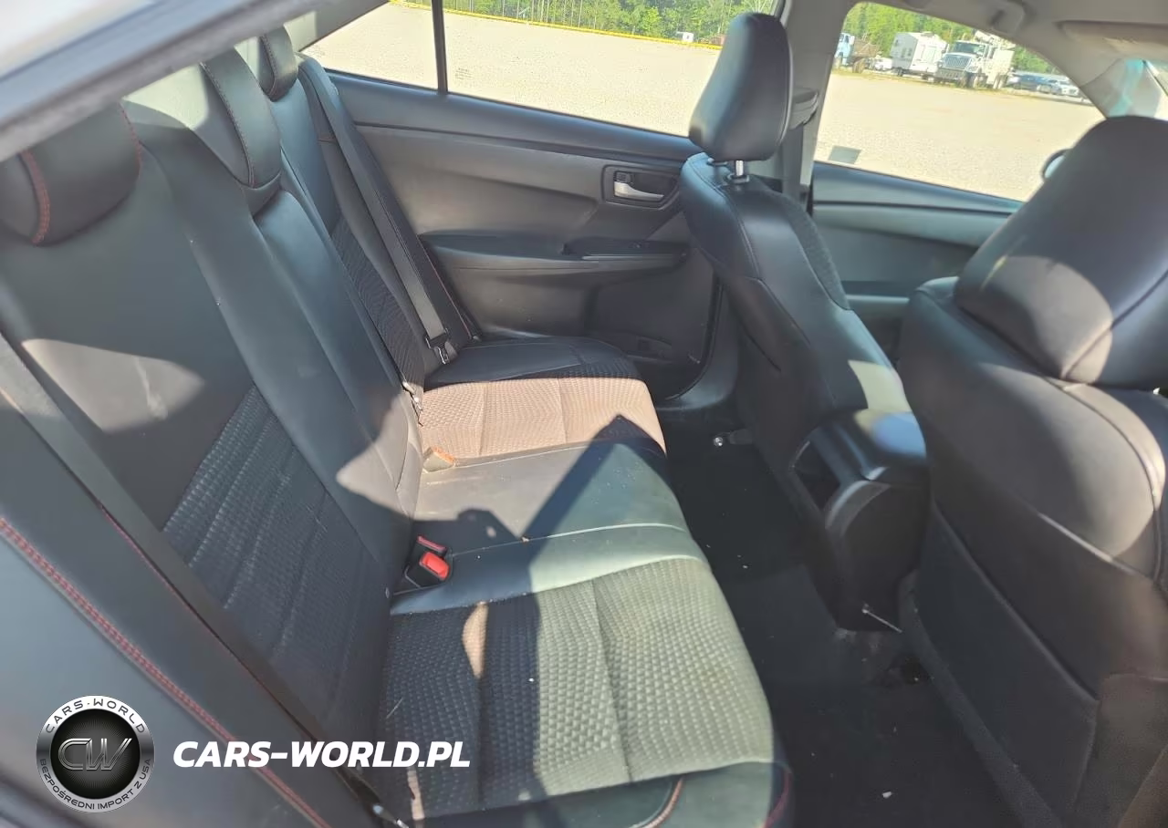 2015 Toyota Camry Se VIN:4T1BF1FK4FU490896 - 10