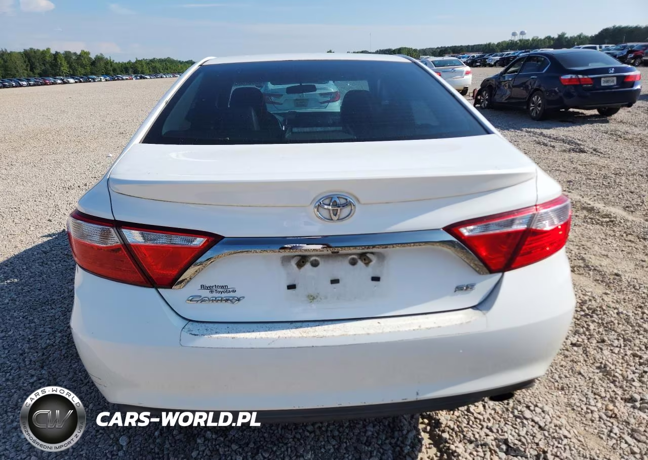 2015 Toyota Camry Se VIN:4T1BF1FK4FU490896 - 6