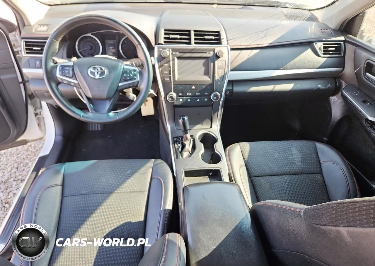 2015 Toyota Camry Se VIN:4T1BF1FK4FU490896 - 8
