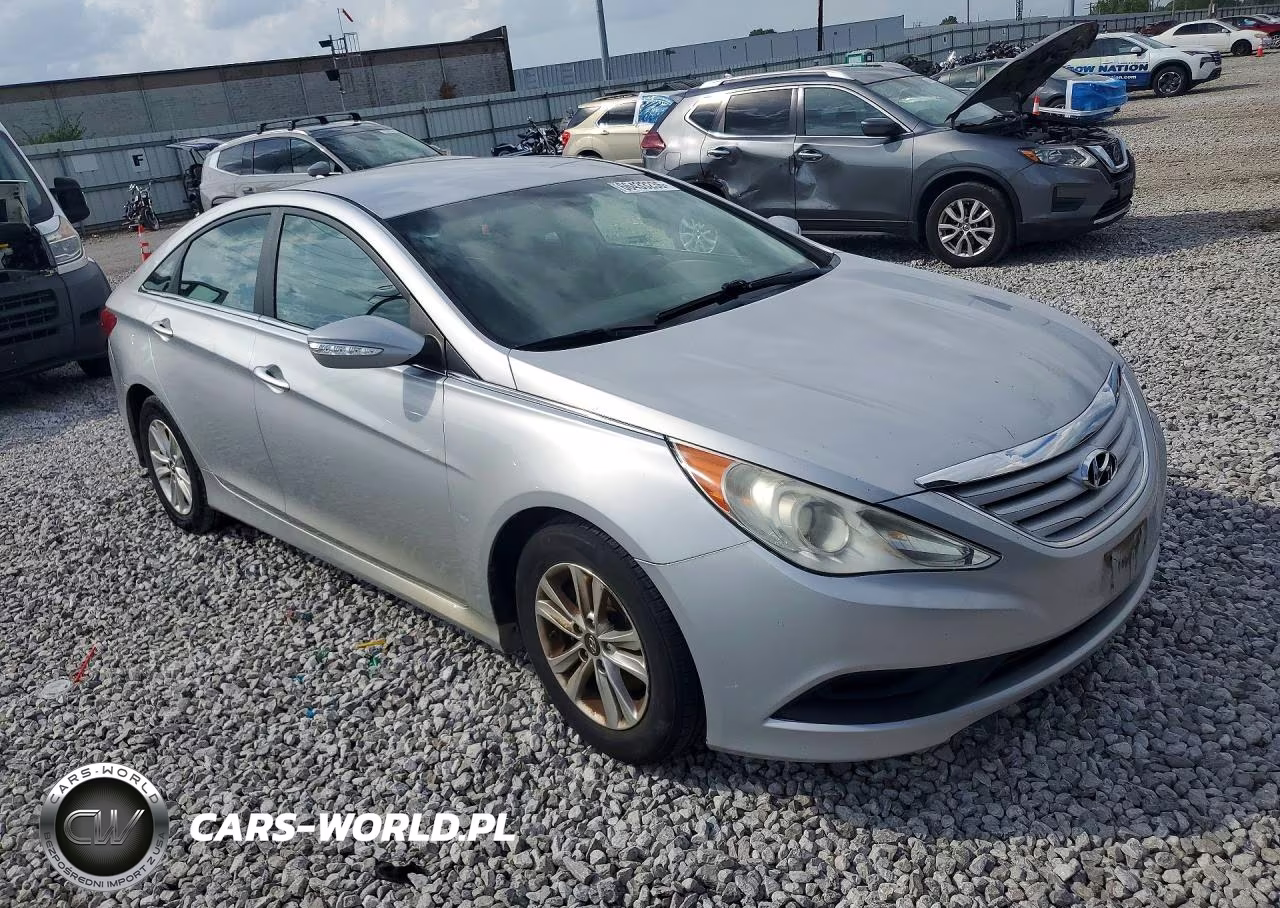 2014 Hyundai Sonata Gls VIN:5NPEB4AC4EH927450 - 4