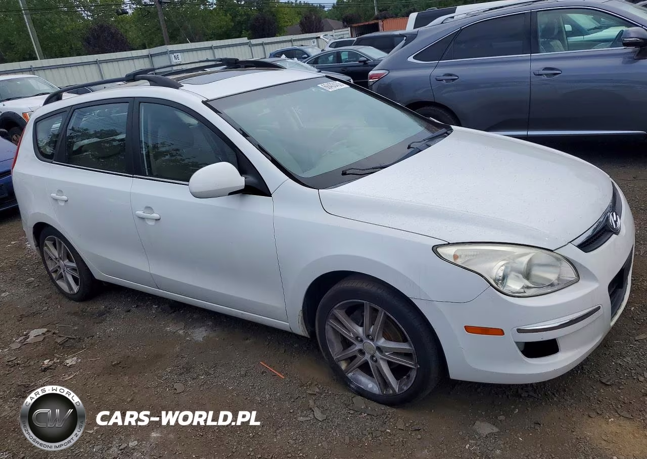 2010 Hyundai Elantra Touring Se VIN:KMHDC8AE3AU084306 - 4