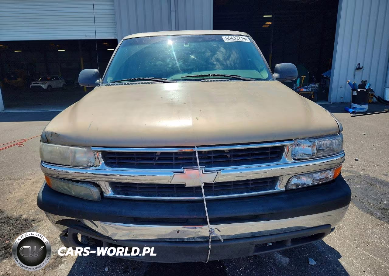 2003 Chevrolet Tahoe C1500 VIN:1GNEC13Z73J195968 - 5