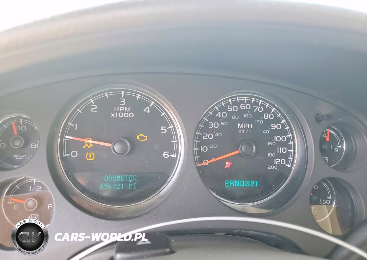 2007 Chevrolet Tahoe VIN:1GNFK13067R116709 - 9