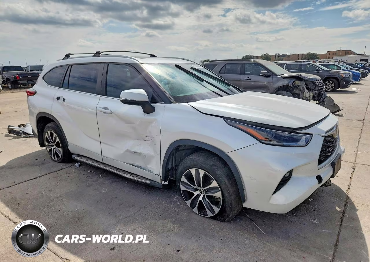 2023 Toyota Highlander Xle VIN:5TDKDRAH4PS520621 - 4