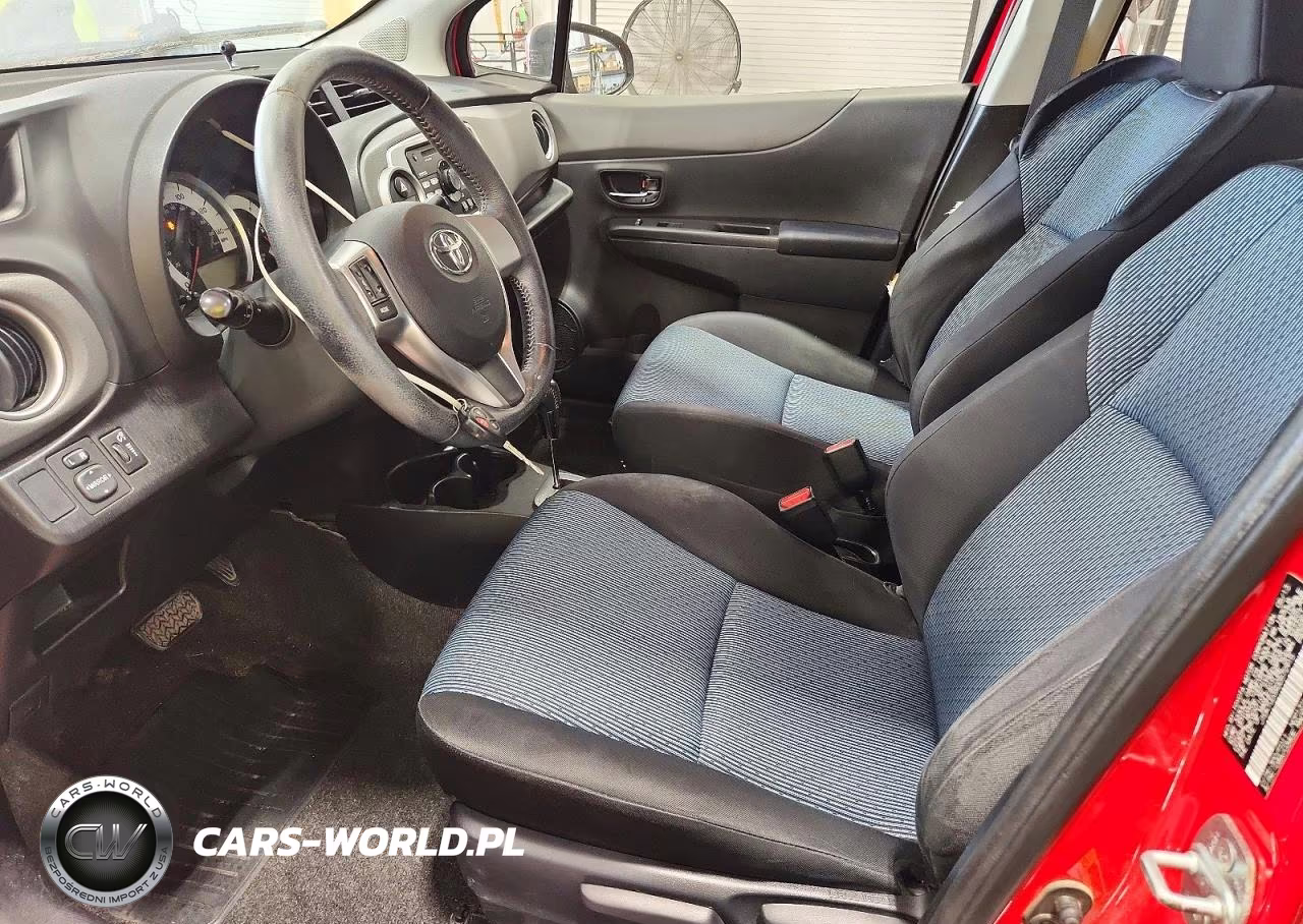 2013 Toyota Yaris 5-Door Se VIN:JTDKTUD3XDD572915 - 7