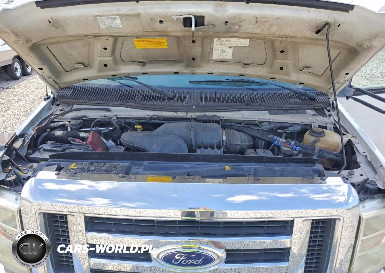 2013 Ford Econoline E350 Super Duty Cutaway Van VIN:1FDEE3FS1DDA20740 - 12