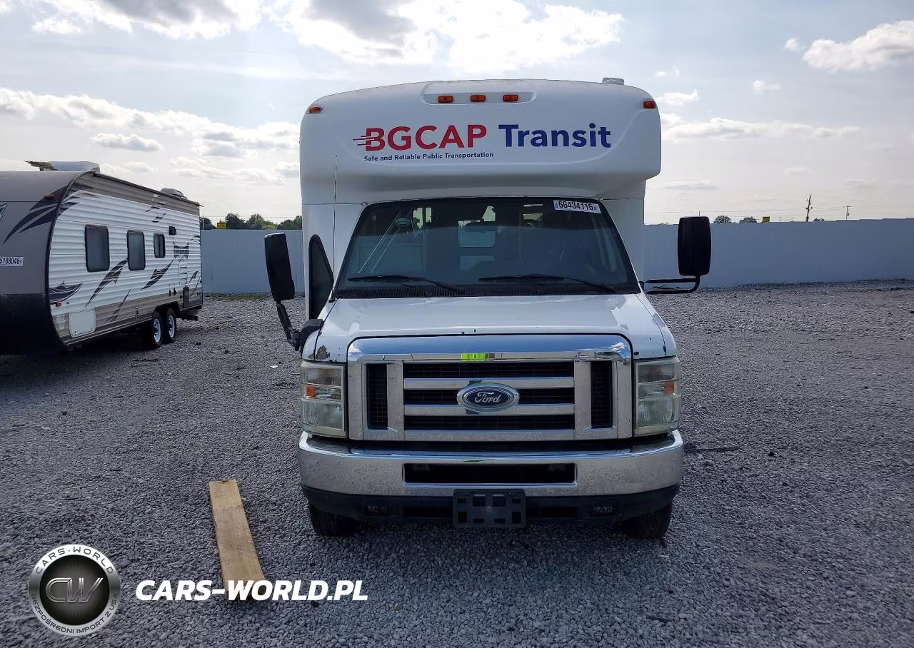 2013 Ford Econoline E350 Super Duty Cutaway Van VIN:1FDEE3FS1DDA20740 - 5