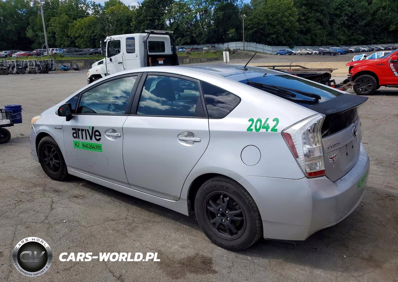 2011 Toyota Prius Two VIN:JTDKN3DU7B1361716 - 2