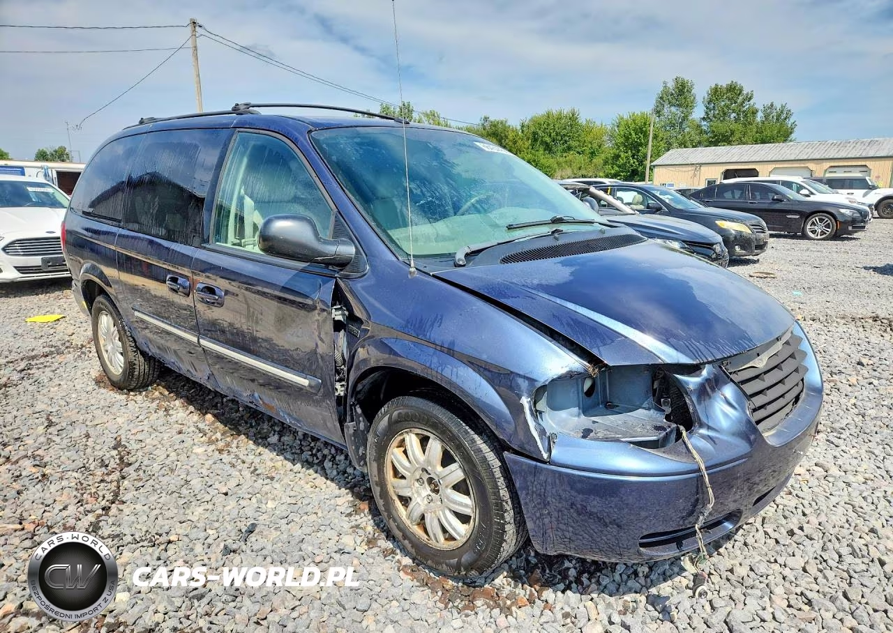 2007 Chrysler Town & Country Touring VIN:2A4GP54L17R274992 - 4
