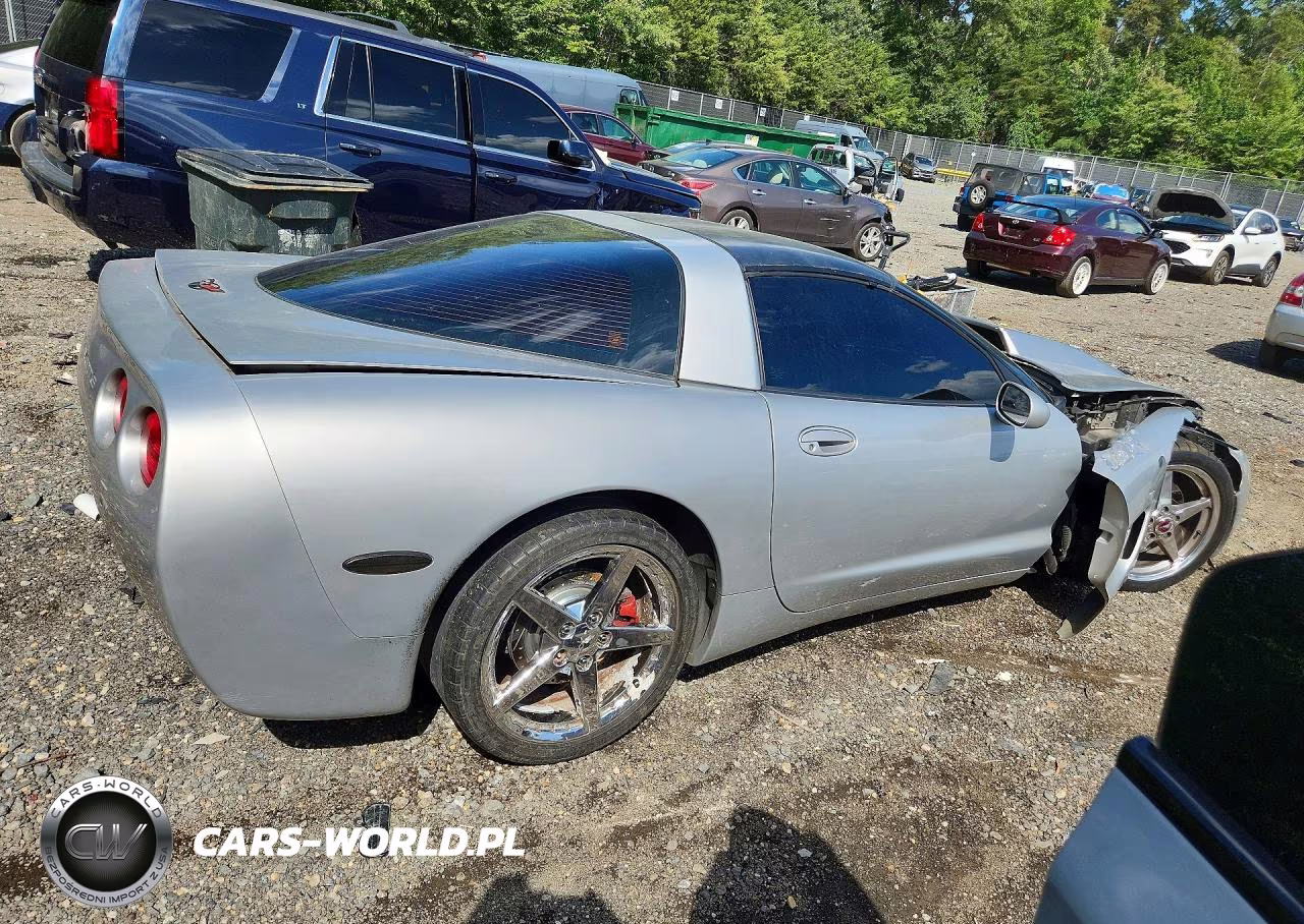 1997 Chevrolet Corvette VIN:1G1YY22G0V5107375 - 3