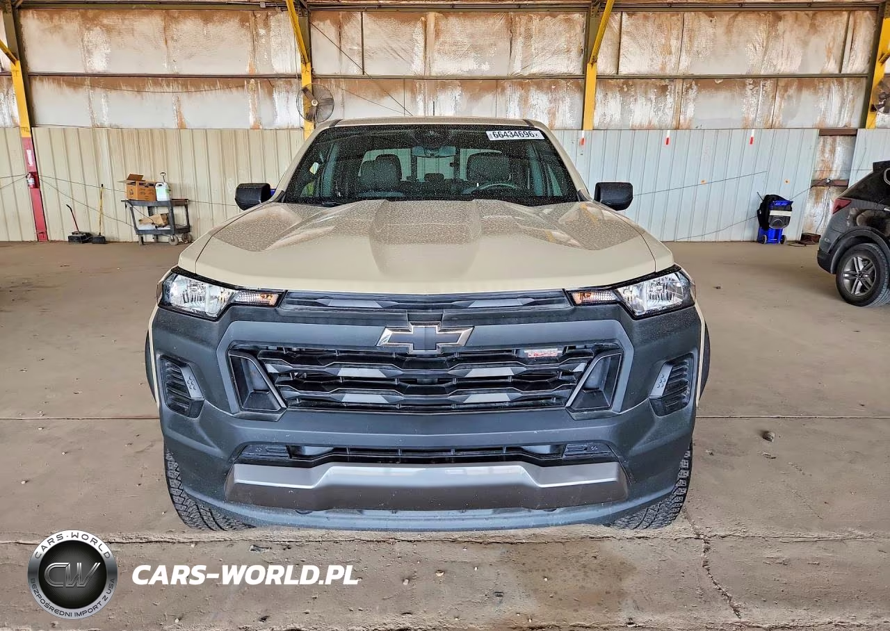 2024 Chevrolet Colorado Trail Boss VIN:1GCPTEEK1R1191061 - 5