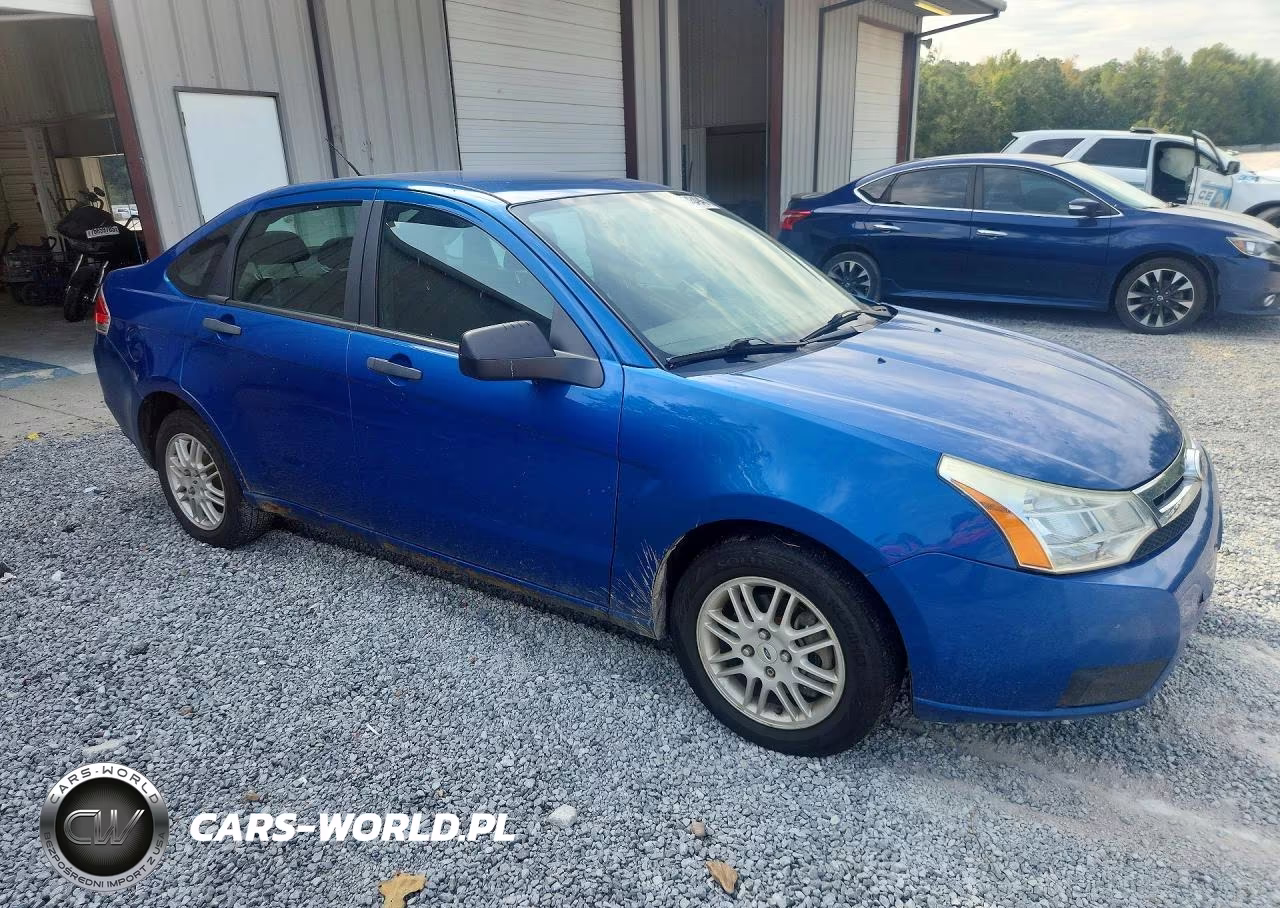 2010 Ford Focus Se VIN:1FAHP3FN1AW201106 - 4